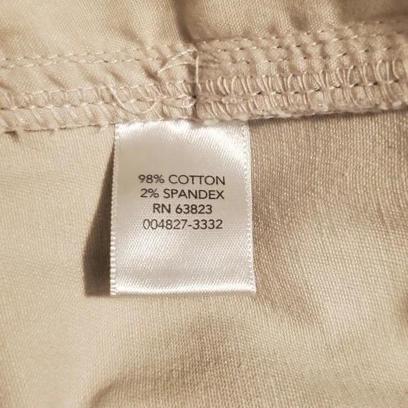 Christopher & Banks Color Tan Khaki Capri Pants Women's SIZE 10 Stretch - Picture 4 of 11
